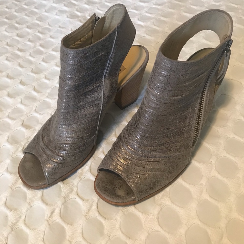 Paul Green Cayanne Leather Peep Toe Sandal